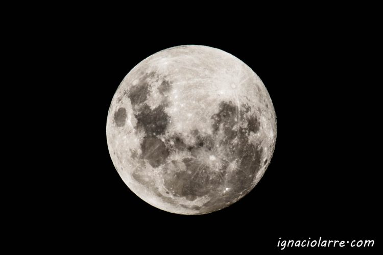 Te presto mi luna